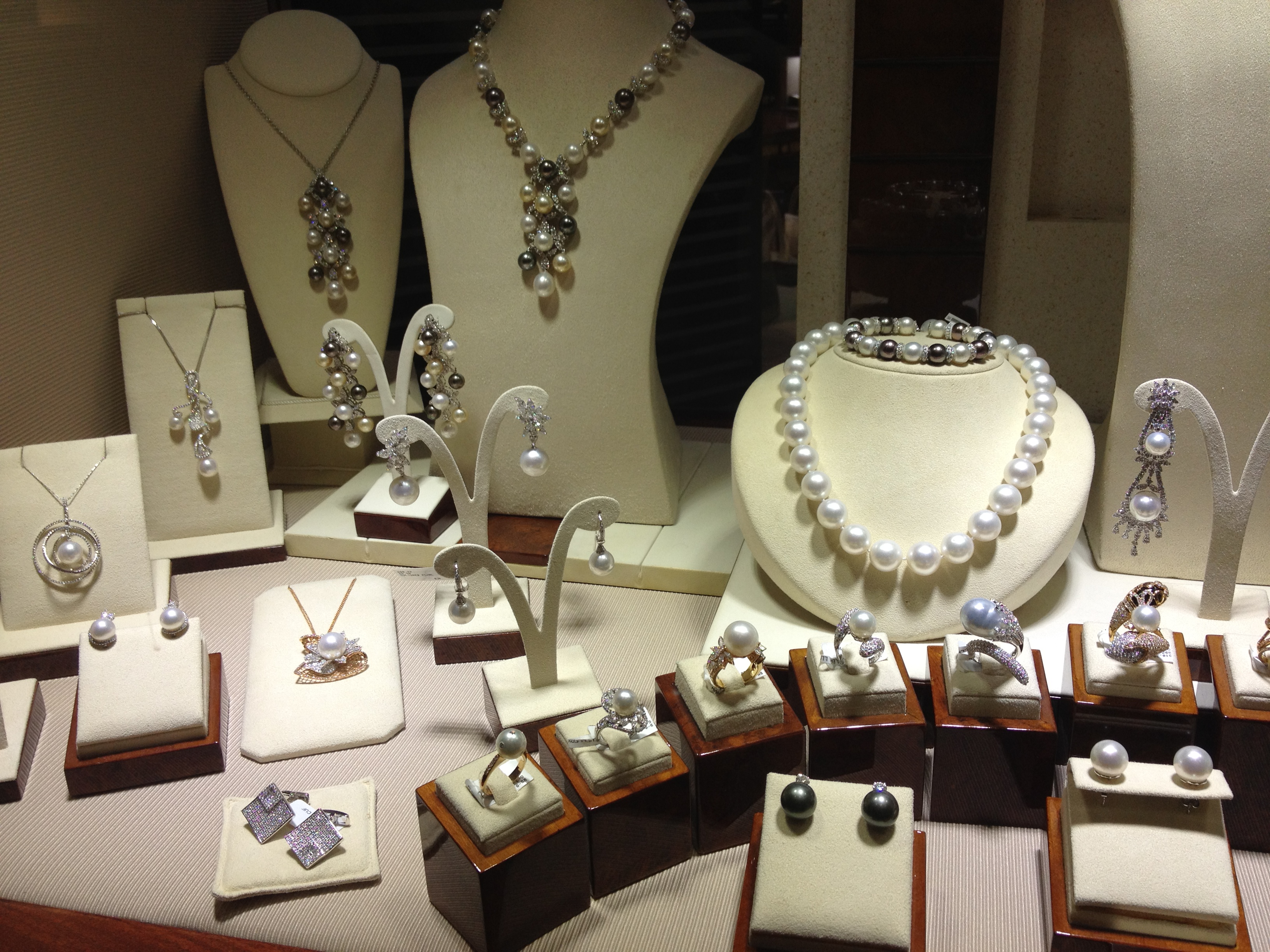 加盟铂晶尔曼玉石店,铂晶尔曼怎么样