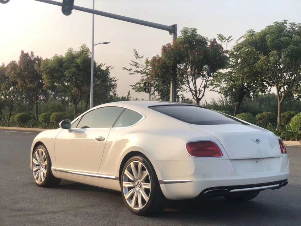 宾利2014款gtspeed,宾利欧陆gtspeed落地