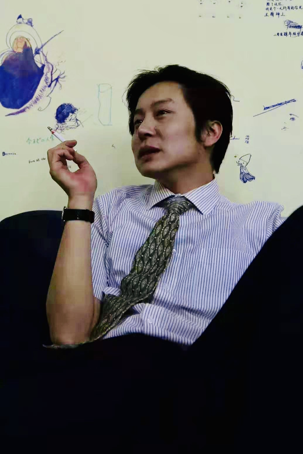 15岁考上北大，38岁沦落到湖南小镇上，成为灰头土脑的小镇青年