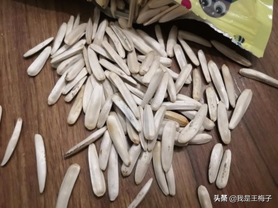 年前买瓜子注意哪些,买瓜子要注意什么