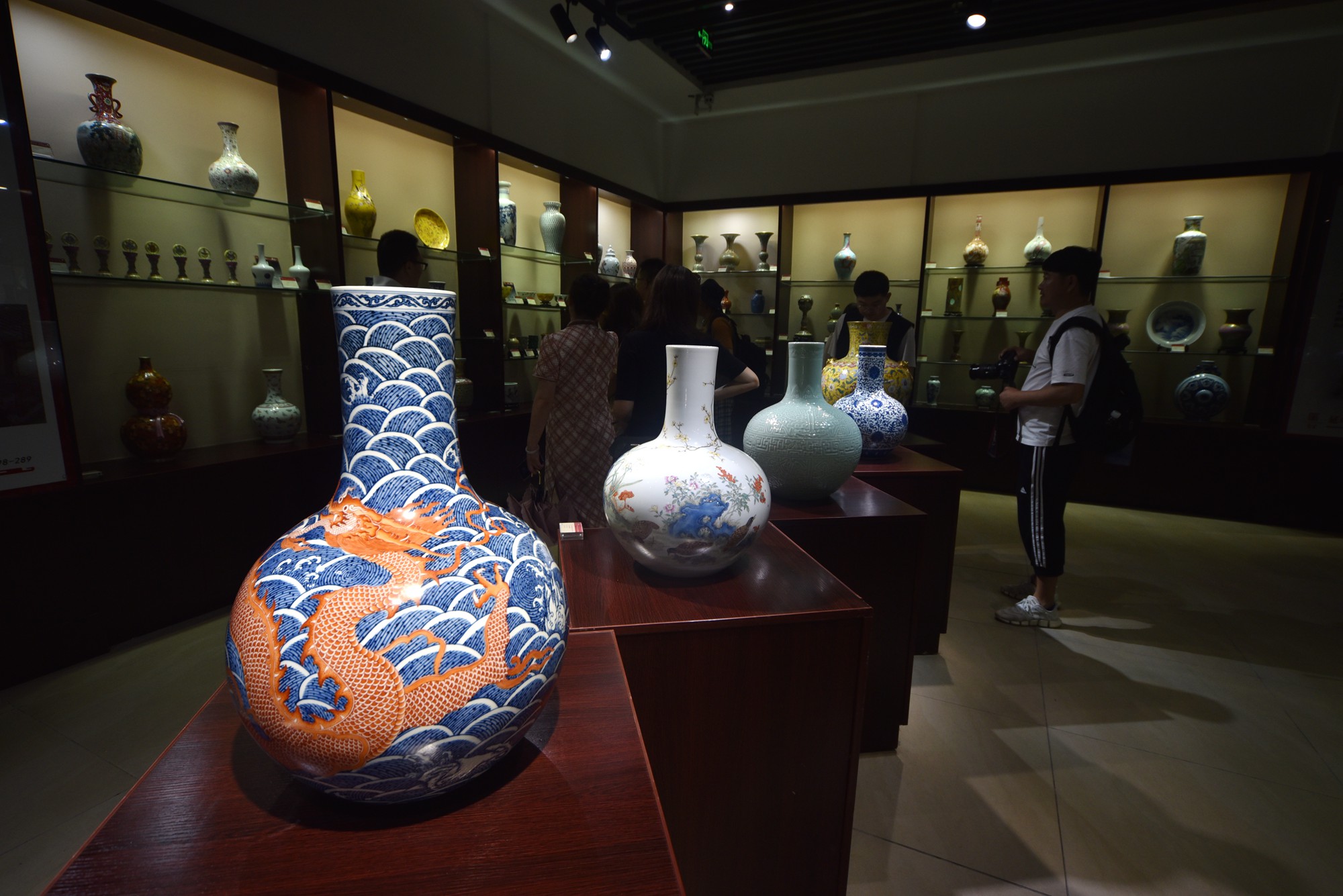 景德镇近代瓷器发展,千年瓷都景德镇有哪些瓷器