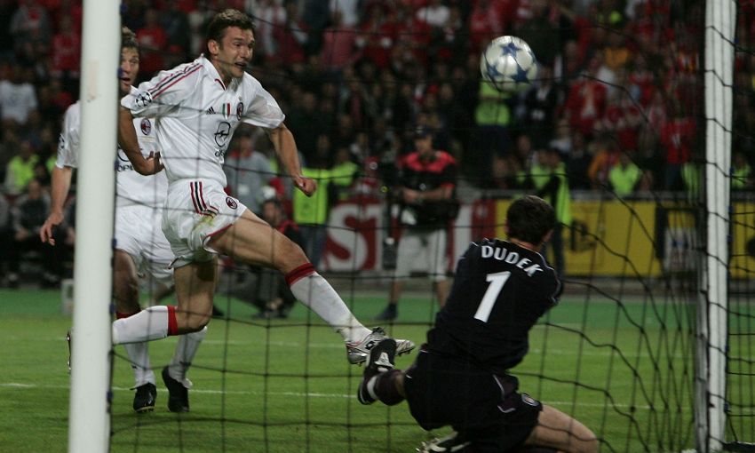 足坛十大经典点球集锦,足坛史上10个最差的点球