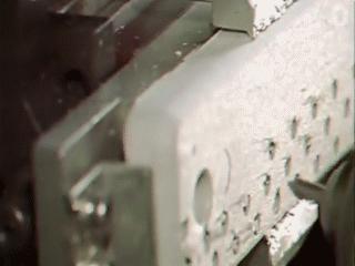 海绵上凹凸花纹怎么弄出来的,海绵怎么切又完整又好看