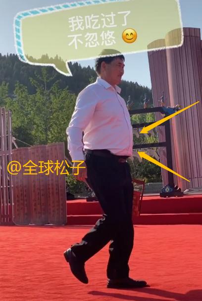 大衣哥被赶下舞台,大衣哥被直播回放完整版