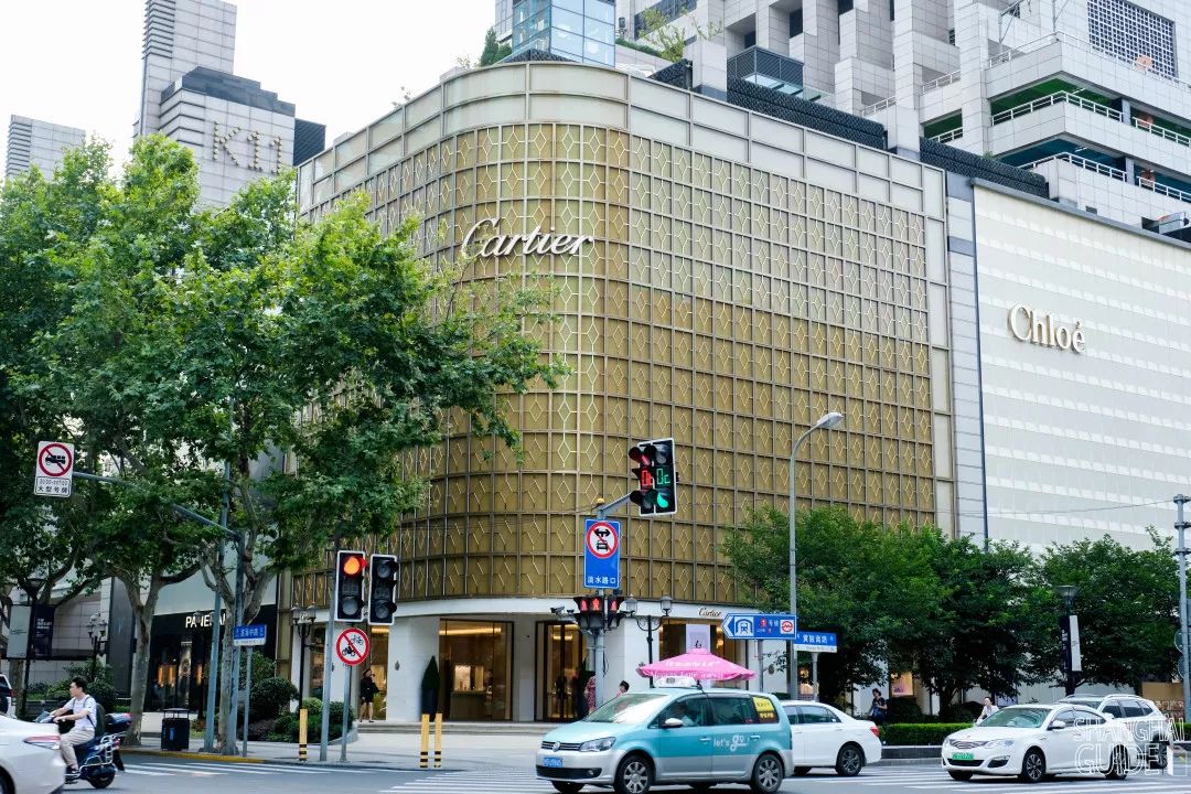 淮海路和南京西路哪个繁华,南京西路vs陆家嘴