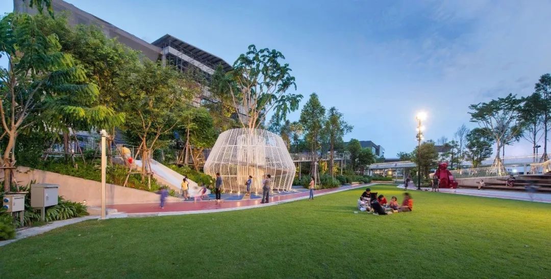 泰国大型购物中心各楼层布局,泰国的购物中心设计