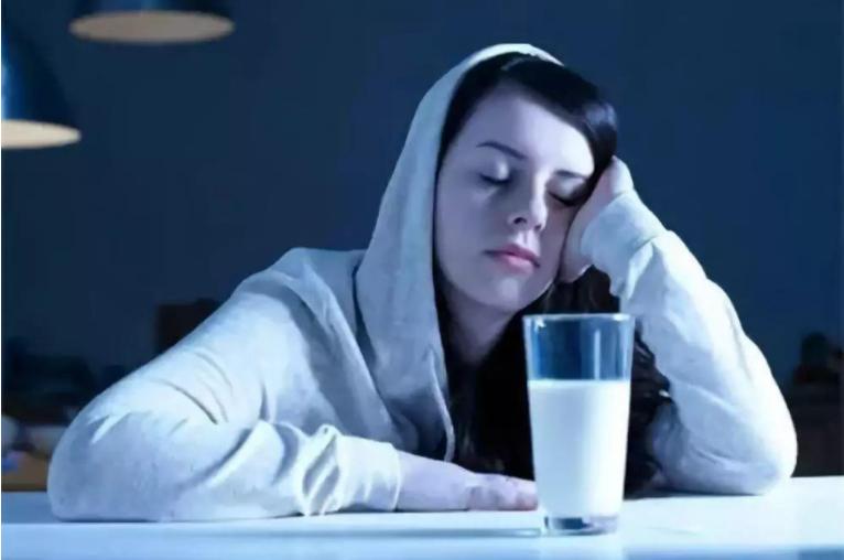 严重失眠怎么办如何快速睡,失眠整夜睡不着教你快速入眠