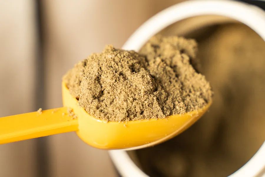 被薇娅直播间榨干零食预算后,写出了这篇测评报告(上)