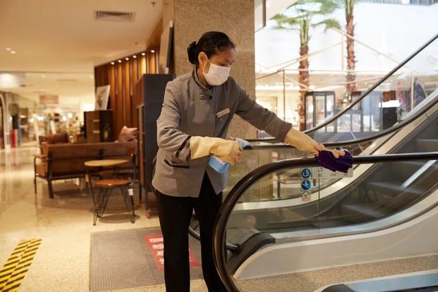 万菱广场复市！120万种商品工厂成本价，国际淘宝圣地回来了！