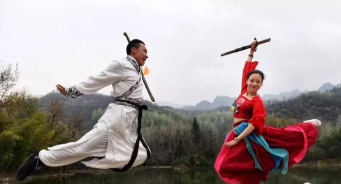 周城传奇：刀剑合璧侠客行