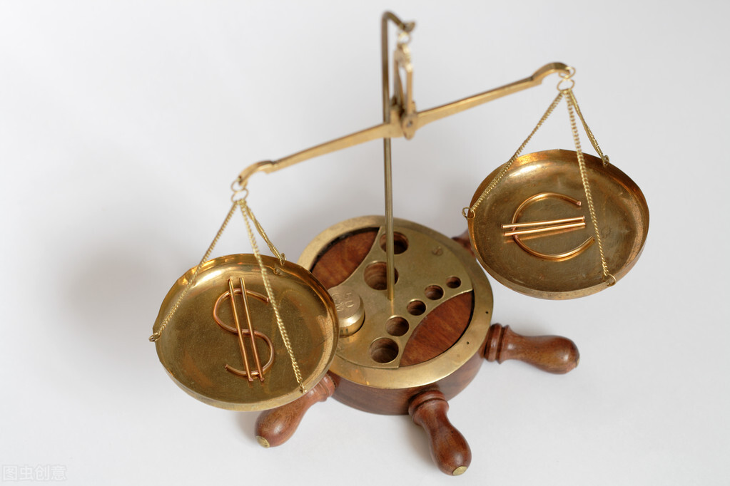 3个办法快速解决深蹲重心不稳，让居家练腿安全、高效，脚丫有用