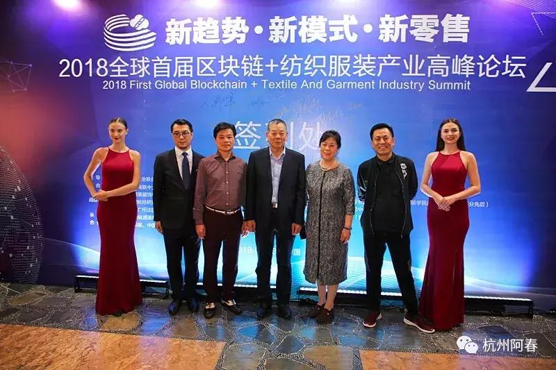 超百图再现2018年服装圈内那三十道靓丽风景……