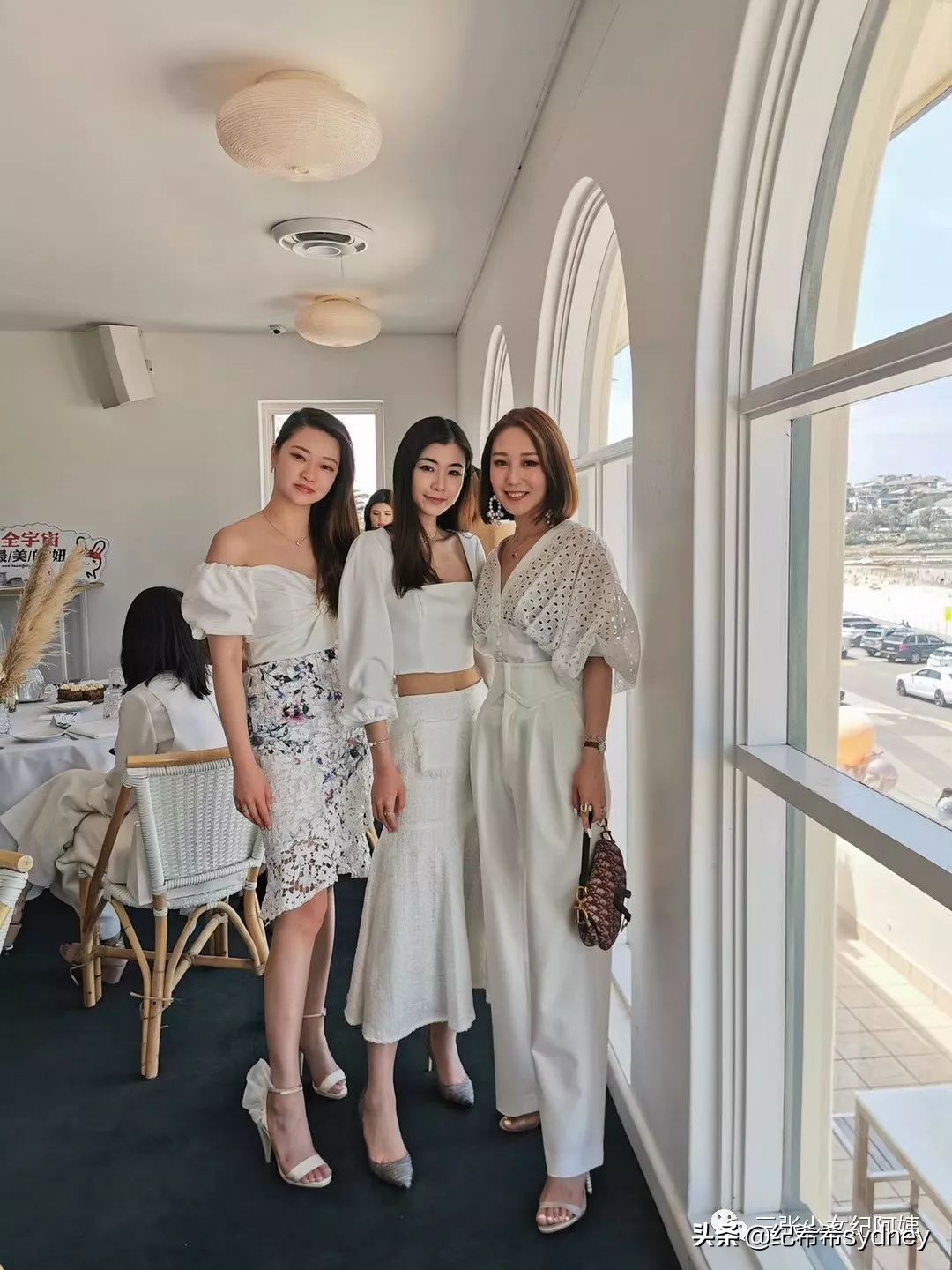 人间必买的20个包,人间值得这本书值得买吗