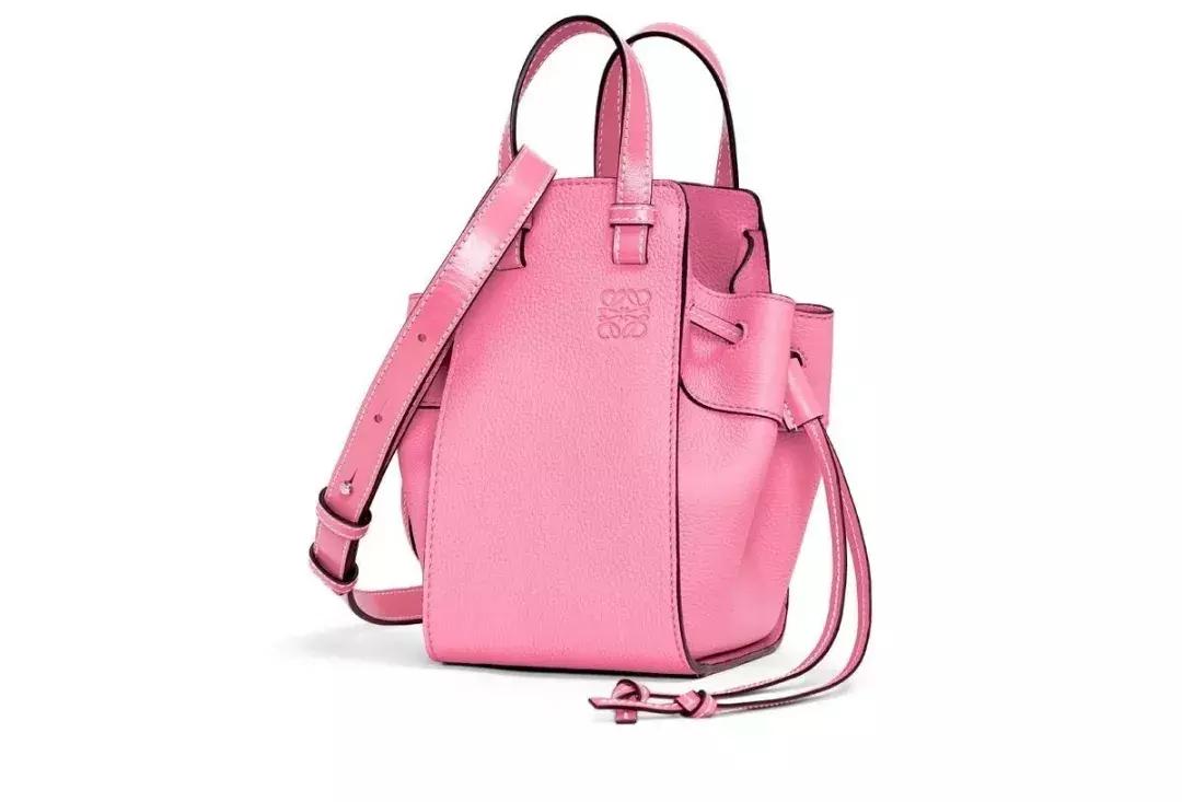 情人节穿搭提前准备起来,情人节最受欢迎的单品