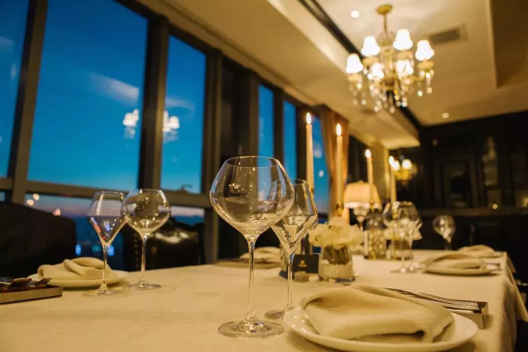 山西艺奢书廊餐厅 (太原艺奢书廊餐厅生日布置)