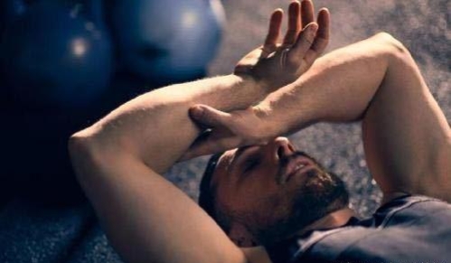 健身的时候喝运动饮料,运动饮料健身时如何饮用