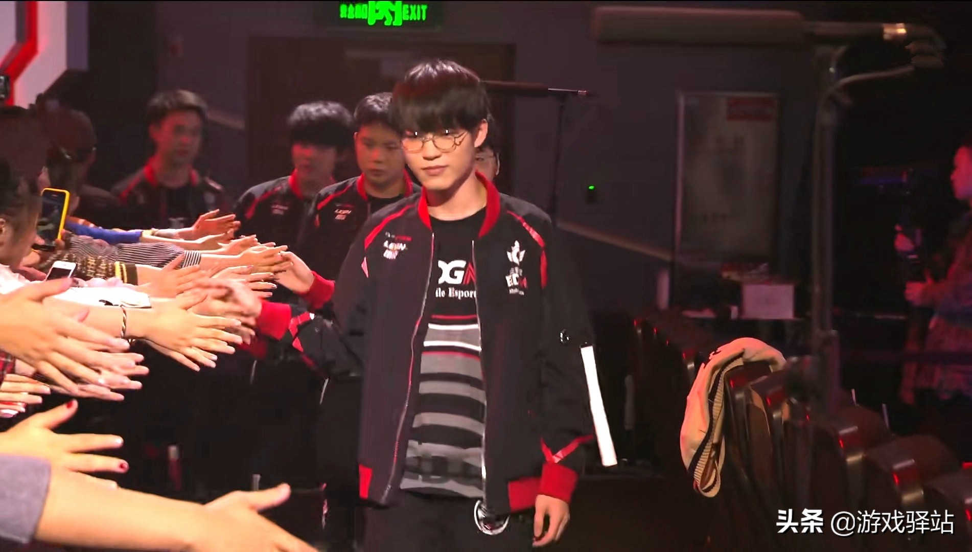 梦泪第一届kpl拿出多少个英雄打野,王者荣耀职业联赛视频kpl梦泪