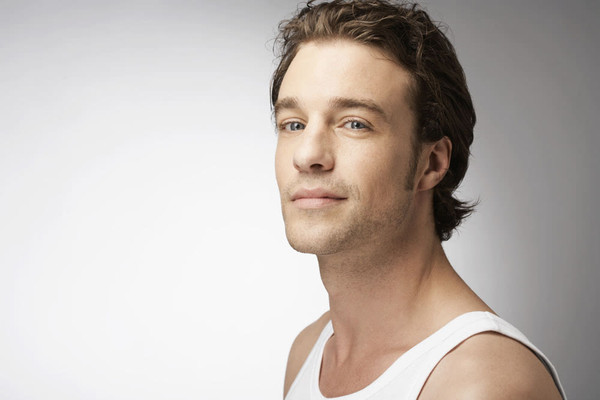 好发于男性的长骨造釉细胞瘤,常采用手术的方式进行治疗