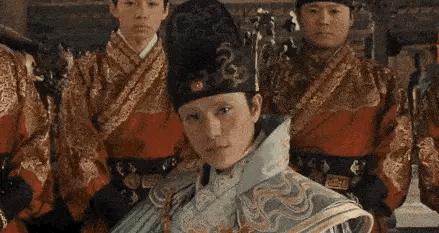 强拉的CP，迷人的画风，主角一出场就觉得这片子好贵