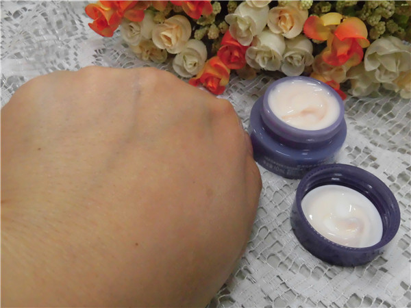 悦诗风吟济州粉樱花面霜,悦诗风吟济州寒兰面霜价格