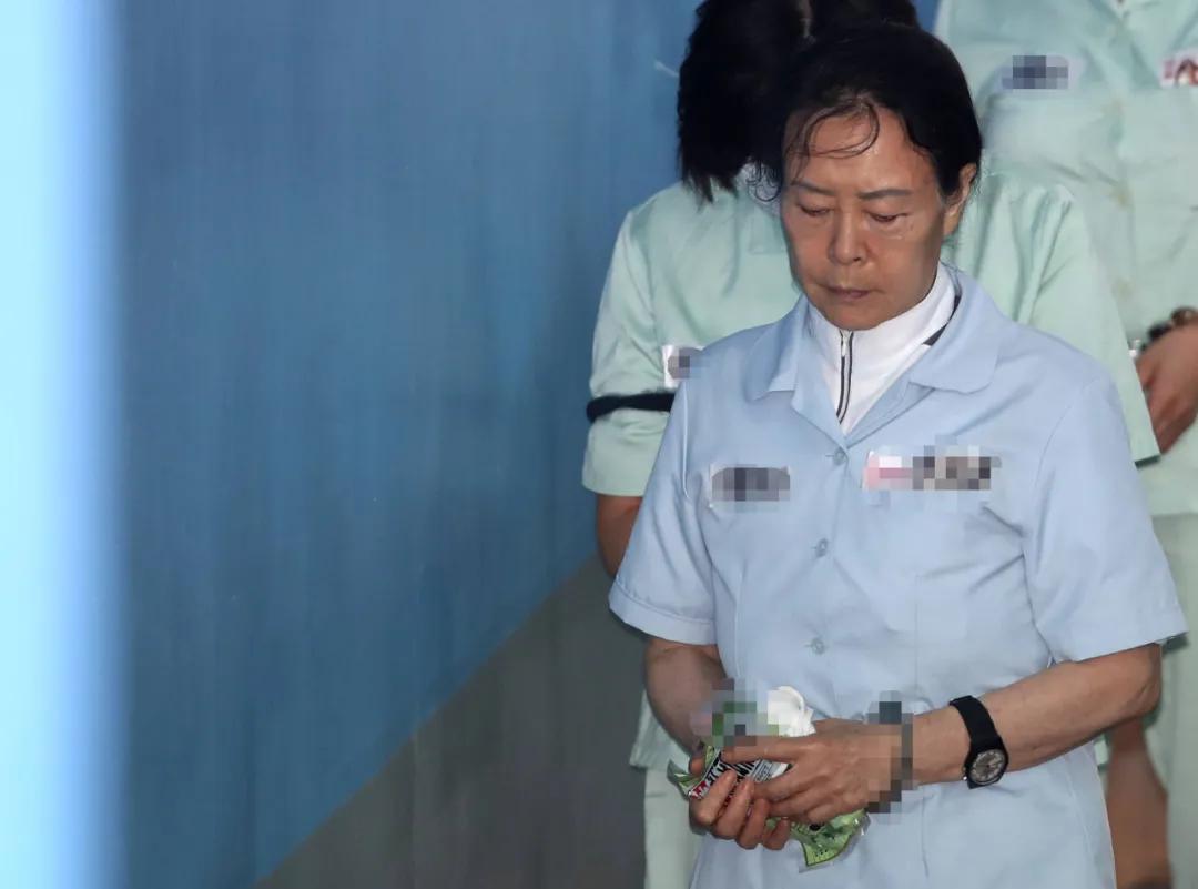 韩国财阀名人故事,韩国财阀的生活过得有多曲折