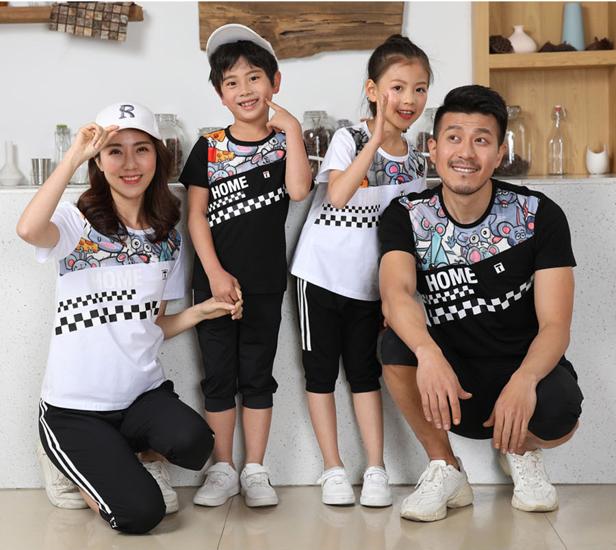 一家三口穿亲子装上街全集,一家三口穿亲子装