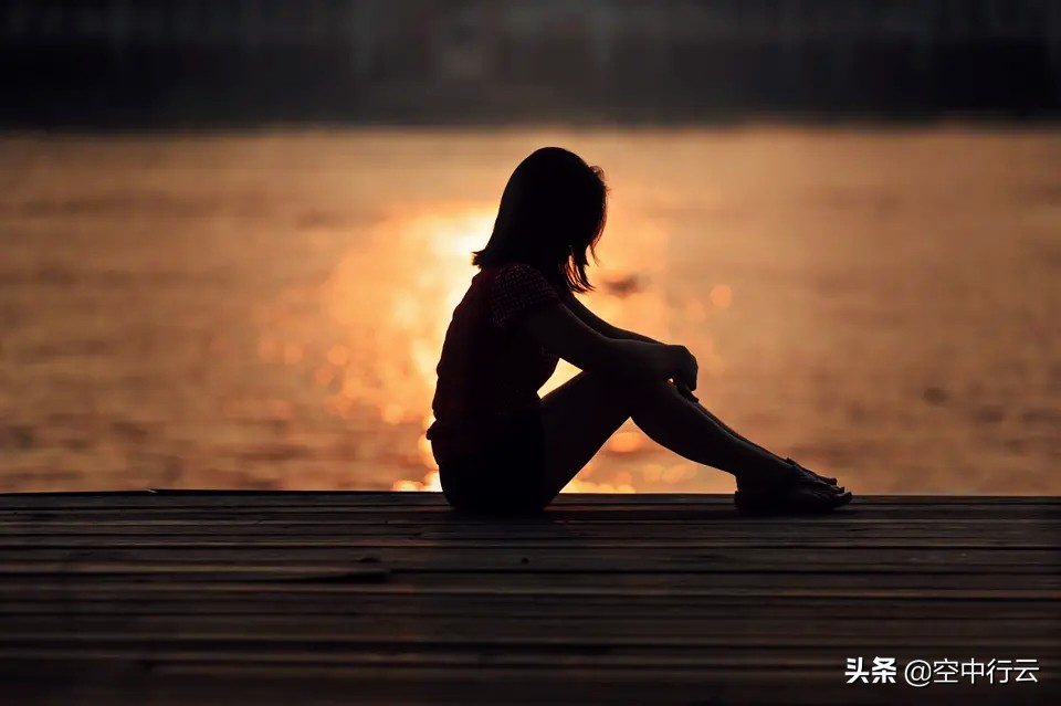 莫欺少年穷的人的视频,莫欺少年穷谁都落魄