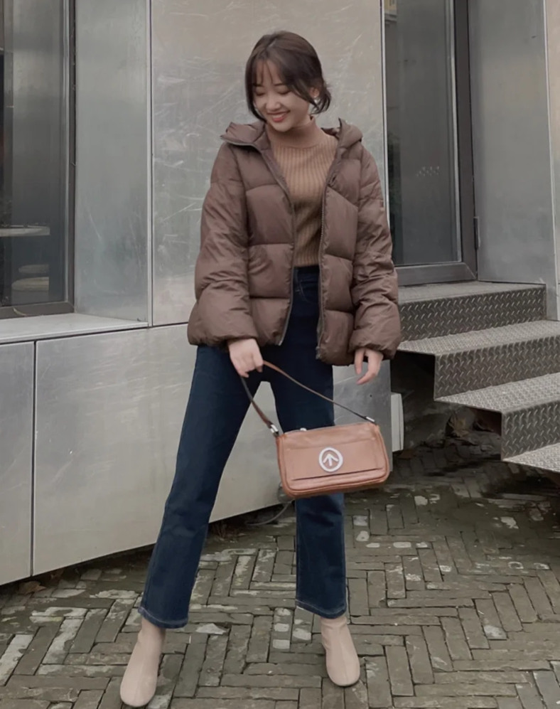 冬季穿羽绒服怎么搭配裤子,羽绒服内搭穿什么暖和不臃肿