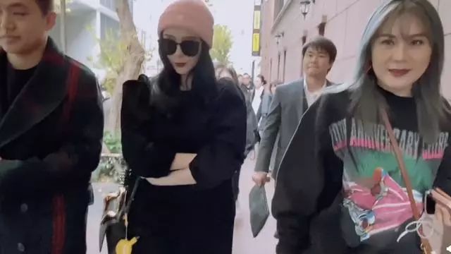 范冰冰过年vlog,范冰冰日本逛街