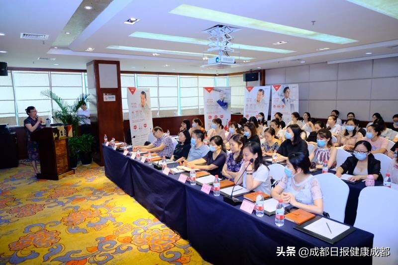 中国糖尿病胰岛素泵治疗临床使用技能培训在四川自贡启动