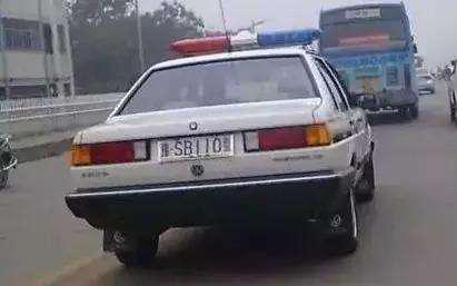 盘点全网最搞笑最奇葩的车牌,全网最搞笑的车牌