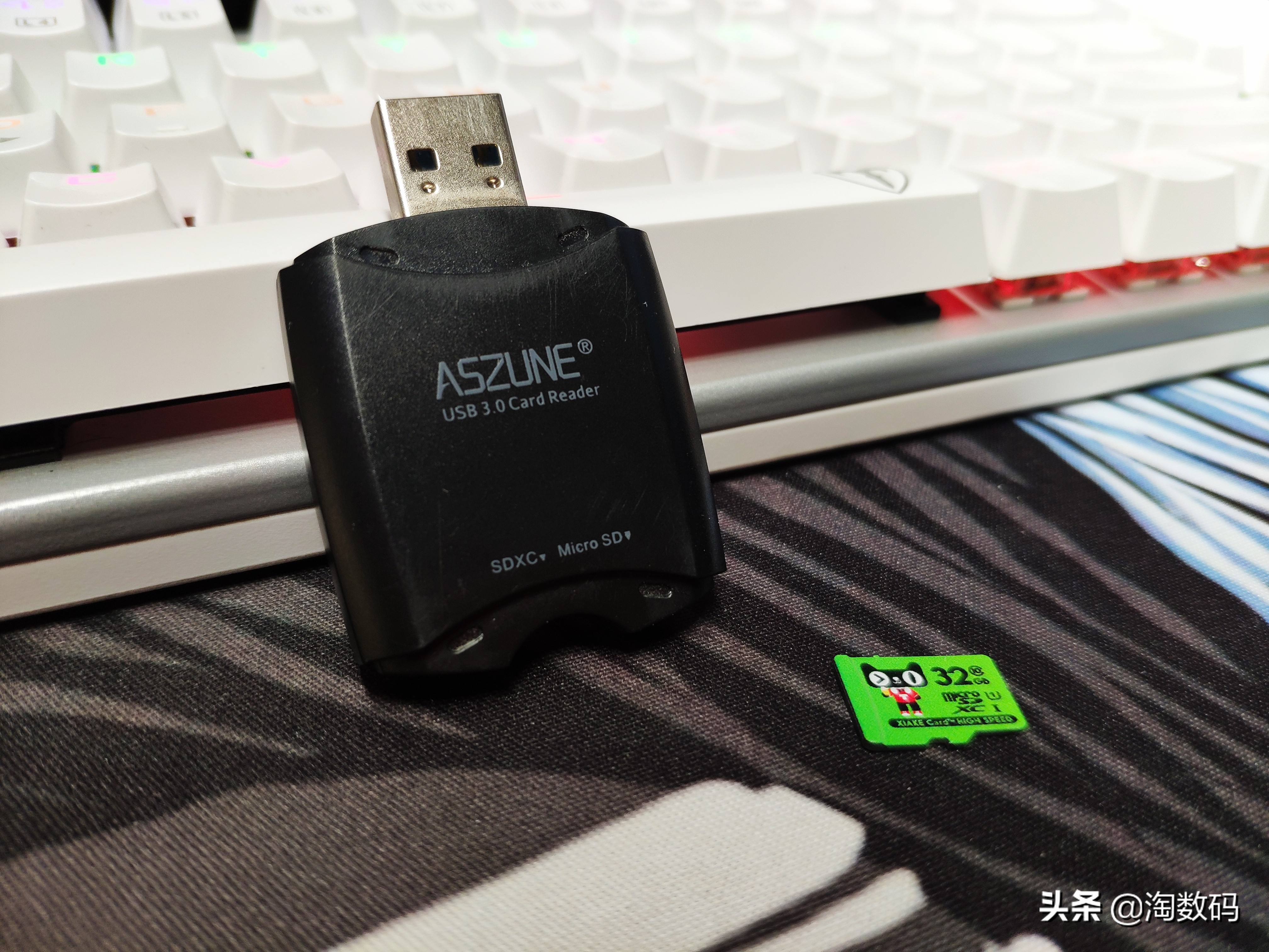 廉价数码晒单：9.9元入手32GB天猫联名版TF卡，拆箱+速率实测送上