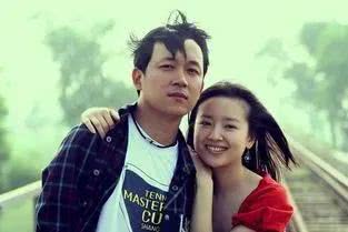 出轨被小三打,潘粤明现在的情史