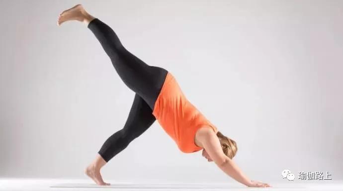 瑜伽初学者必练100个序列,瑜伽核心激活训练