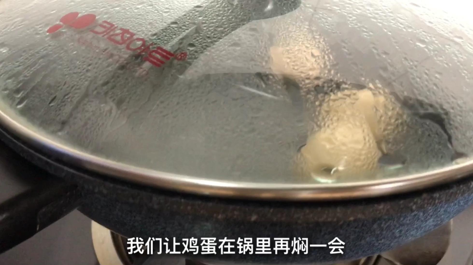 水煮鸡蛋不会烂怎么做,水煮鸡蛋的正确做法不破壳