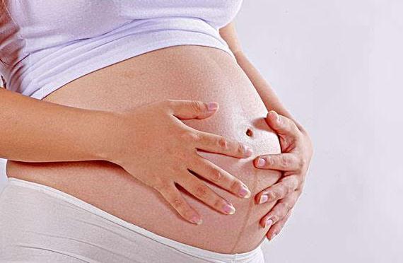 最让孕妈难捱的痛叫“耻骨痛”，这5种孕妇要留意，简直疼得要命