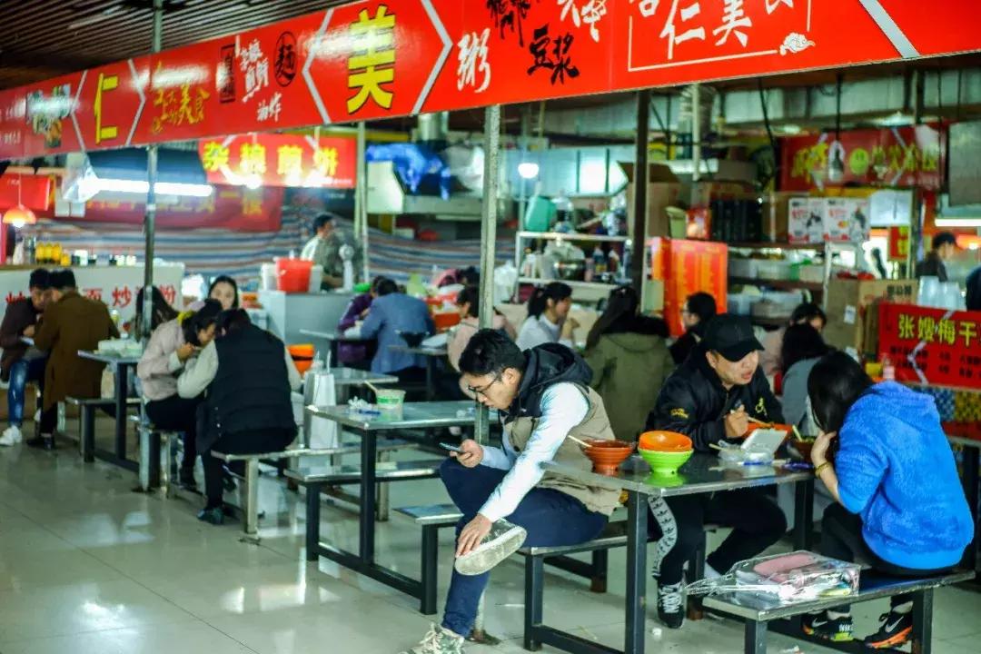 女排11连胜新闻联播,南师大排球比赛直播回放