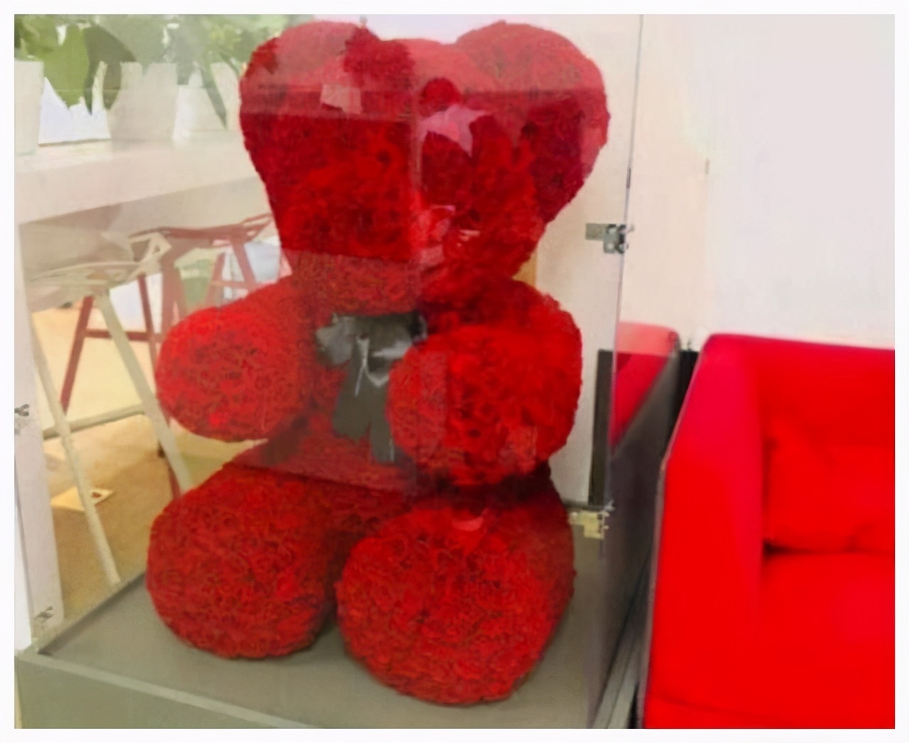 奶茶妹妹与刘强东年龄差距,奶茶妹妹刘强东年龄差