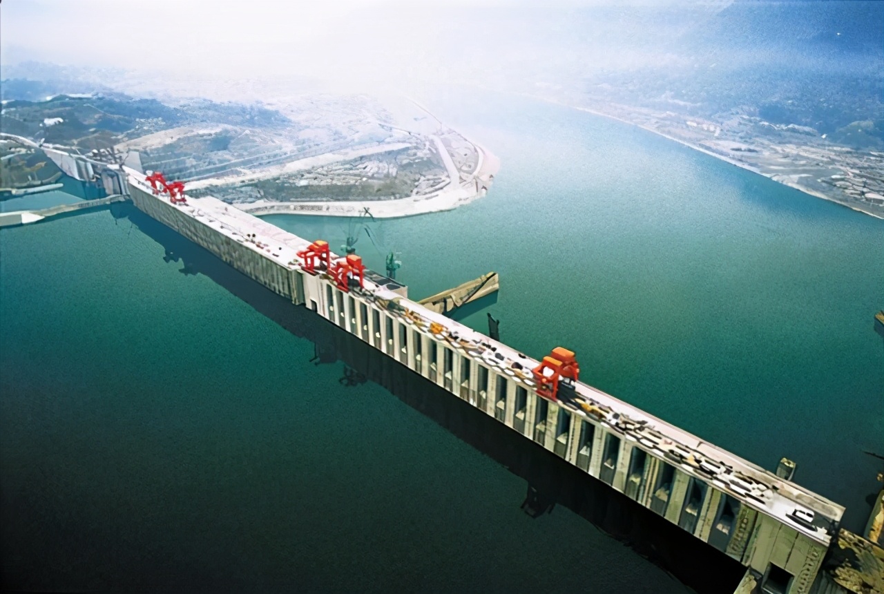三峡大坝水泥寿命多少年,三峡大坝的设计寿命