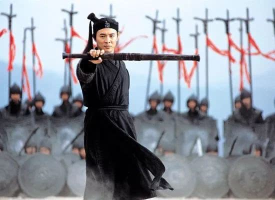 中国人可以拍花木兰吗,花木兰是美国拍的还是中国拍的