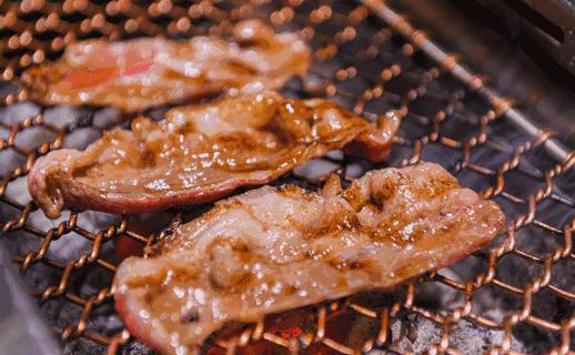 烧烤生意好的几个要素,烧烤生意赚钱快又稳