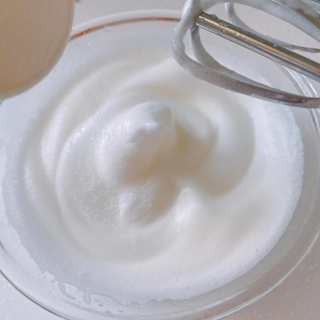 轻乳酪蛋糕怎么做得更细腻,轻乳酪蛋糕如何烘焙