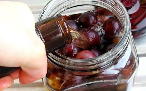 在家酿葡萄酒要煮吗,酿葡萄酒用白糖可以吗