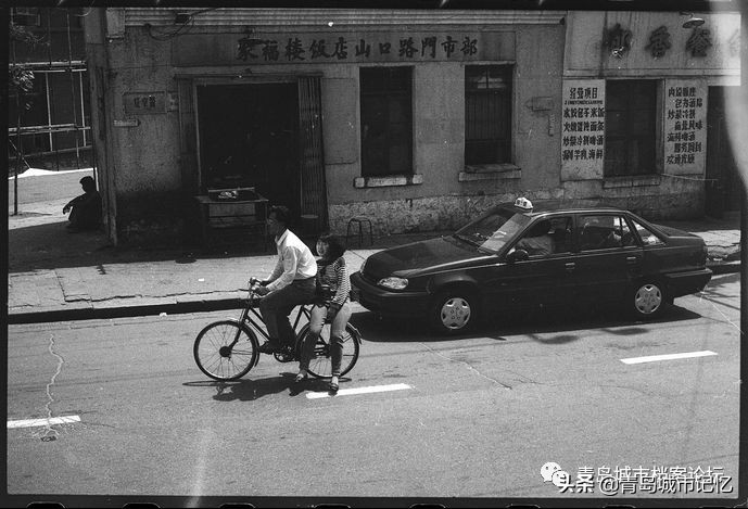 东镇悠悠小铺服装店,零食小铺东镇