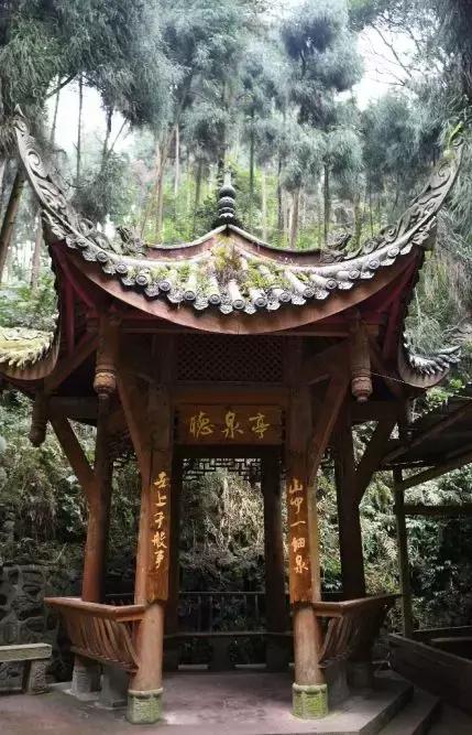 峨眉春游免费景点,一条绝佳的自驾旅游线路