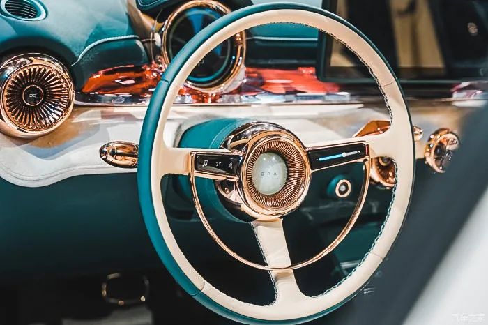 爱自己的女人都懂了有一种潮流叫朋克猫