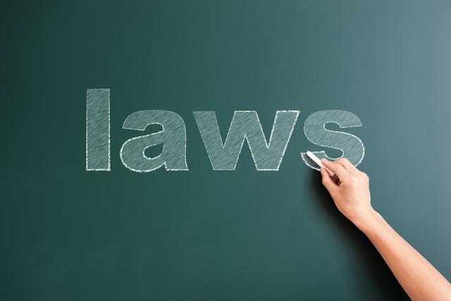 快递员送货上门破获诈骗案,销售假药案中提供快递服务