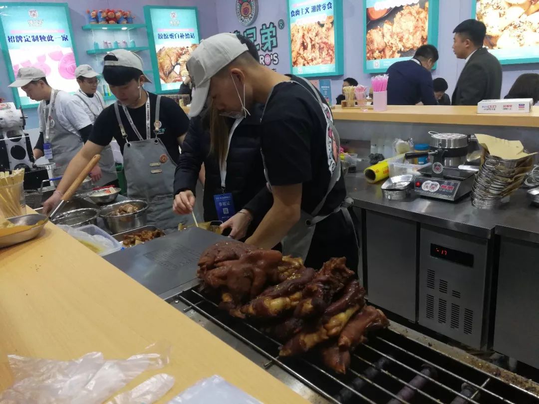 2022年创业加盟博览会时间,什么是加盟创业博览会