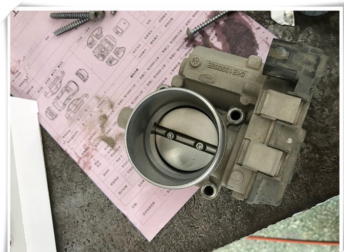 09年大众polo保养用什么机油,polo机油用5w30好还是用5w40好