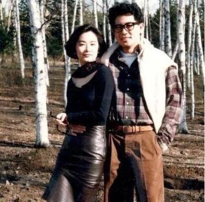 一代侠女插足秦汉婚姻,嫁豪门却独守空房,继女还深陷“*照门艳**”